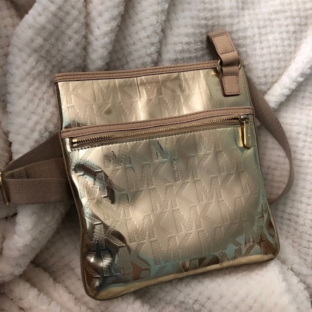 Michael Kors crossbody bag